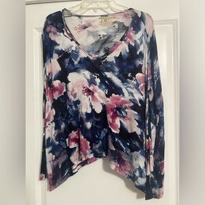 Mumu Mellow Long Sleeve Floral Tee